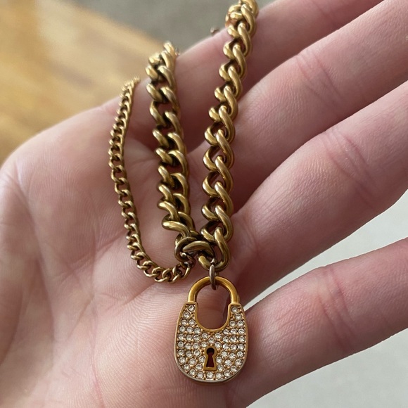 Michael Kors signed stamped gold curb link pavé rhinestone lock charm bracelet - Picture 7 of 9